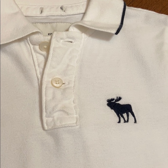 Abercrombie white polo (Boy) - Picture 2 of 3